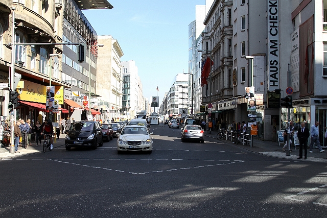 131 Checkpoint Charlie.JPG